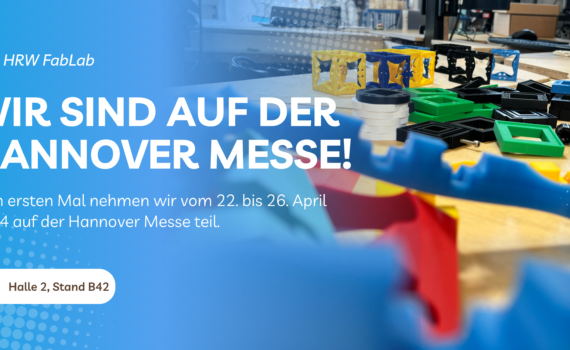 blauer Hintergrund und bunte Würfelsysteme mit Schrift